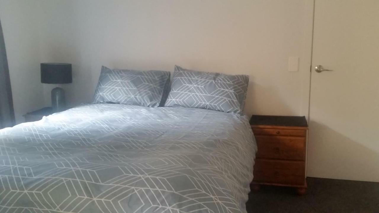 Edgehill - semi self-contained eco friendly home Tauranga Esterno foto